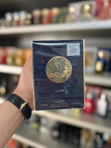 عطر رائد ازرق لوكس من لطافة 100ملى